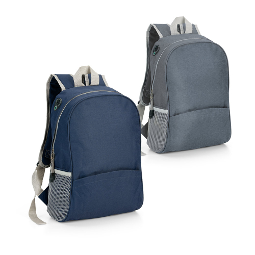 Mochilas personalizadas, mochilas femininas, mochila masculina, mochila para notebook 
 - Mochila em 600D com saída para fone de ouvido