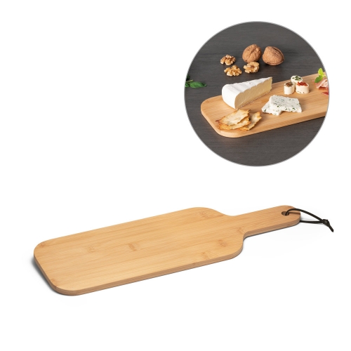  - Tábua em bambu ideal para servir aperitivos com fitas para pedurar